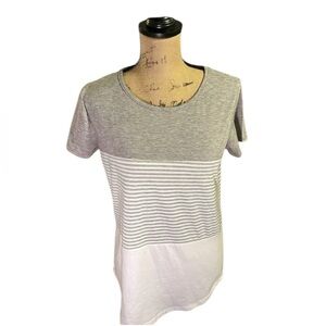 YunJey colorblock and striped Gray and White Women's Tee